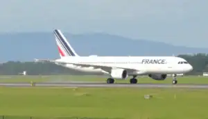 Cómo reclamar overbooking a Air France de manera efectiva